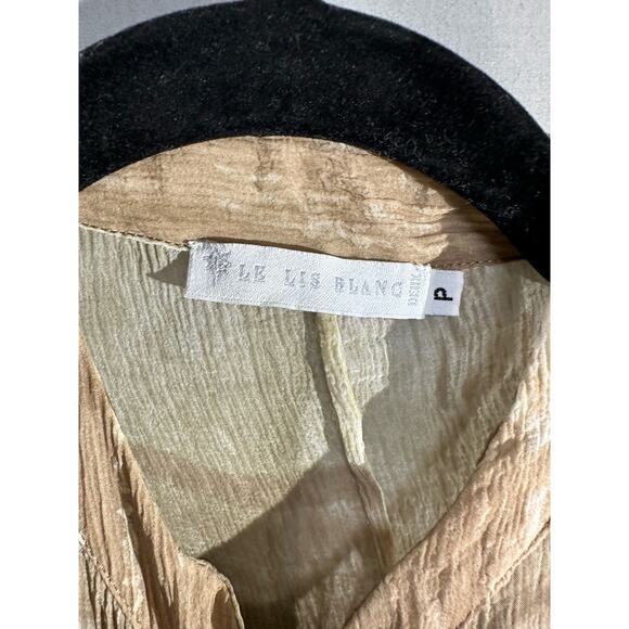 Le Lis Blanc Top Womens Small Beige Silk Flowy Sheer Button Lagenlook Luxury - Picture 2 of 8